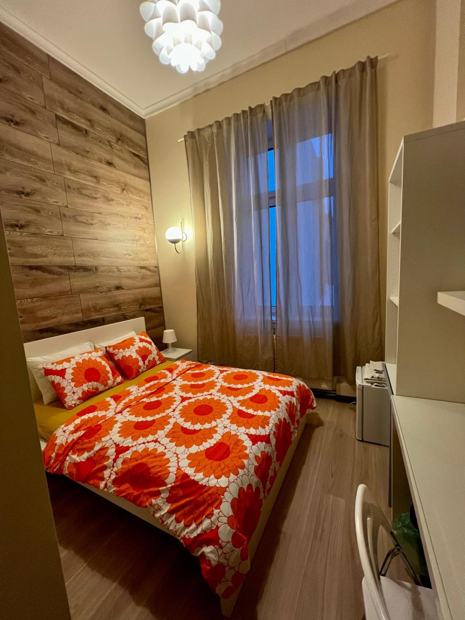 Fox Hostel Krakow Bagian luar foto